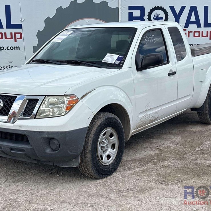 2014 NISSAN FRONTIER