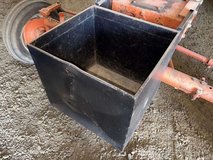 1950-allis-chalmers-wd-tractor,-wf,-13.6-28-rears, 6.00-16 fronts,-snap-coupler,-drawbar,-power-slid-image-19