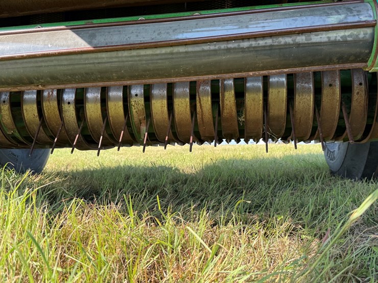 john-deere-468-image-23
