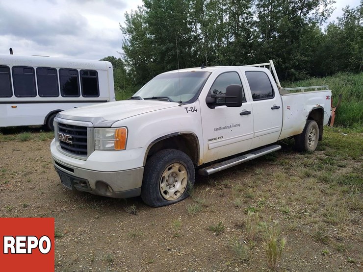 2010-gmc-sierra-3500hd-image-1
