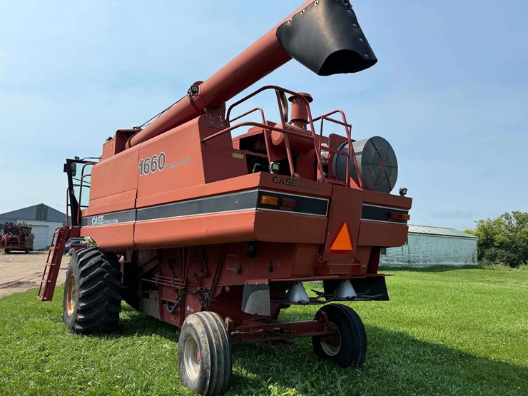 case-ih-1660-image-3