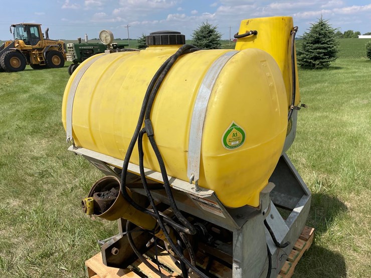 a1-55-gallon-3pt-fly-sprayer-image-8