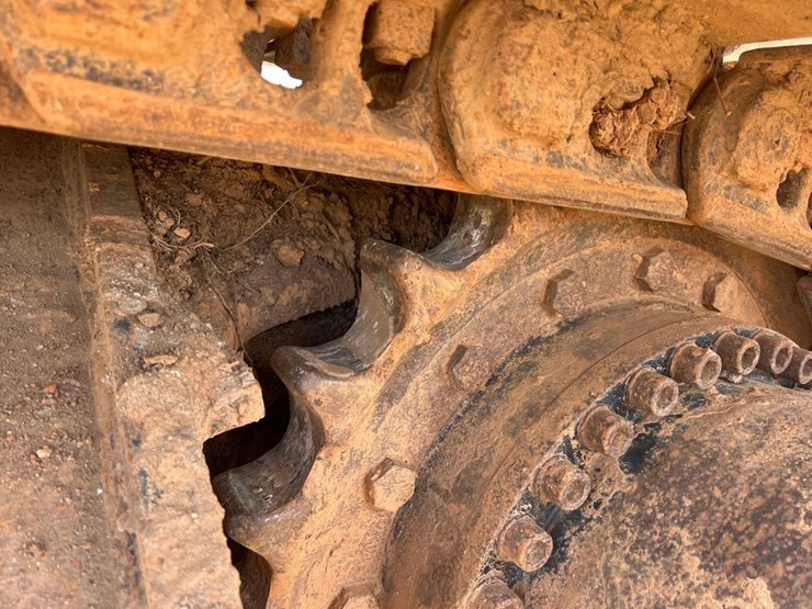 2016-caterpillar-336fl-image-9