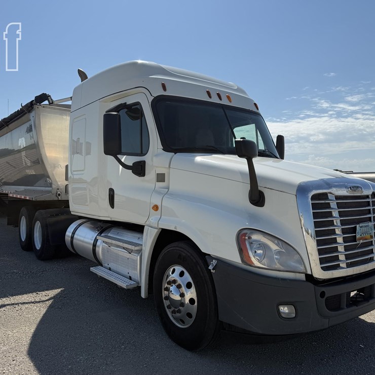 2014 FREIGHTLINER CASCADIA 125