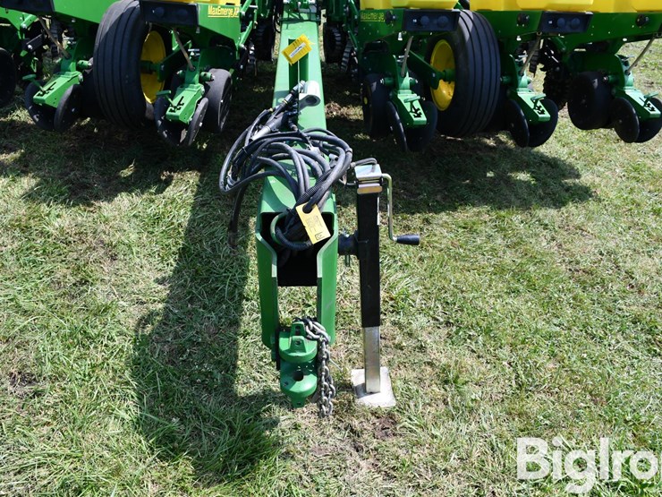 2013-john-deere-1760-image-9