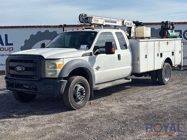 2013-auto-crane-6406h-image-1