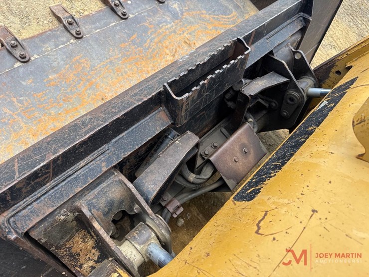 2006-caterpillar-297c-image-8