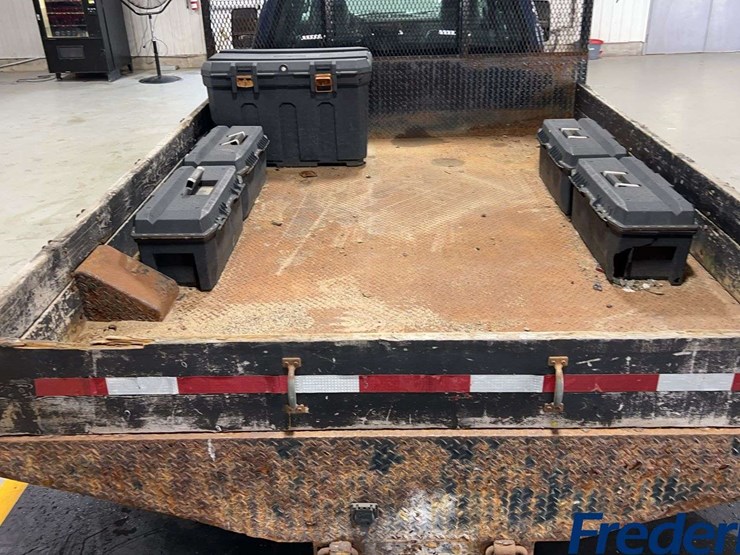 2014-ford-f350-image-13