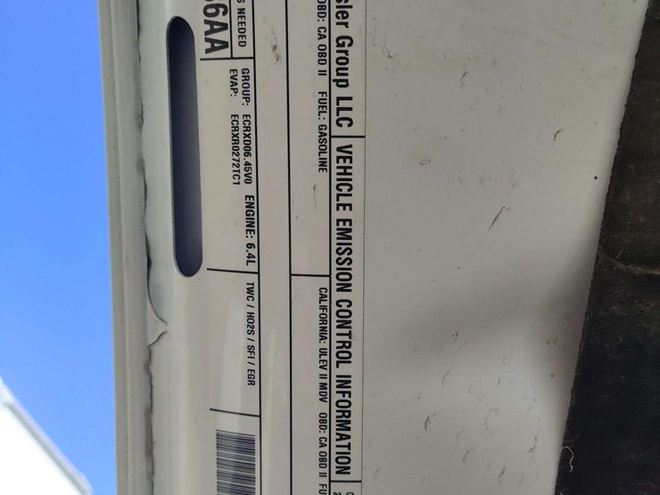2014-ram-2500-slt-image-24