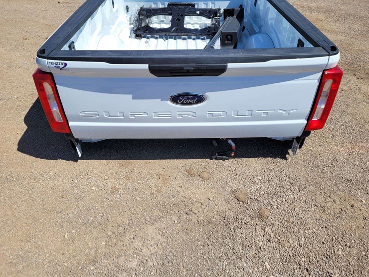 2025-ford-truck-bed-image-4