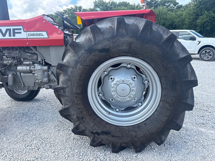 massey-ferguson-255-image-14
