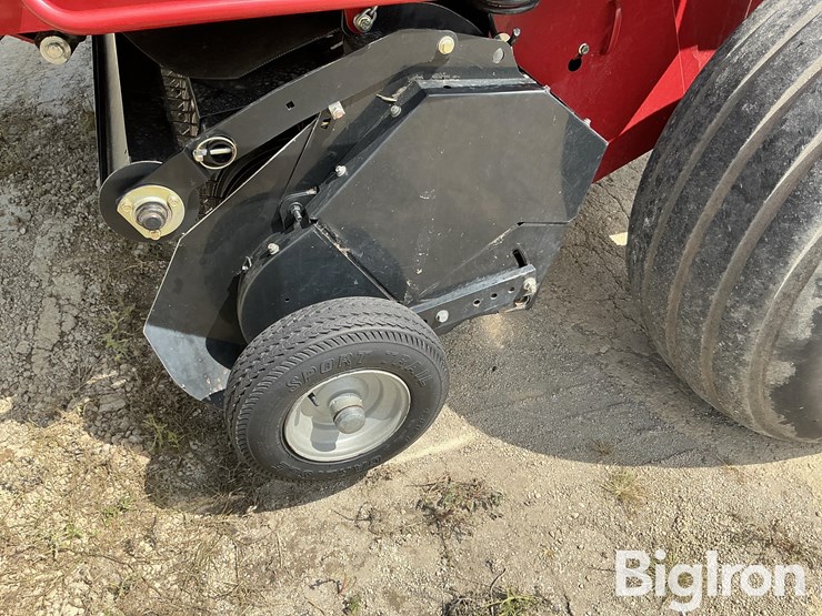 2013-case-ih-rb564-image-20
