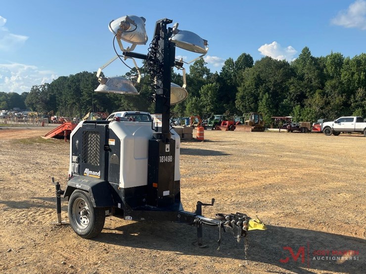 2019allmand-nite-light-v-seriestowable-light-tower-image-1