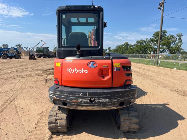 2022-kubota-kx040-4-image-3