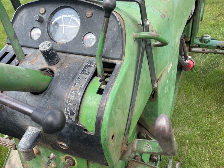 john-deere-4020-image-35
