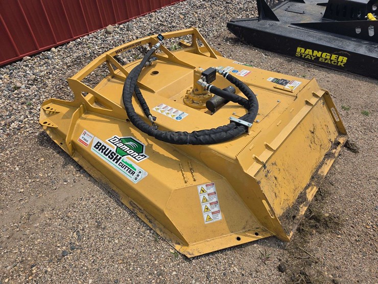 diamond-brush-cutter-pro-skid-loader-brush-cutter,-21-28-gpm-flow,-72”,-2-blades,-approx-4-hours-on-image-3
