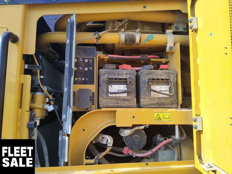 2020-caterpillar-14-image-29