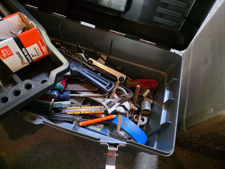 lot-of-misc-tool-boxes-with-misc-tools-and-mailbox-image-5