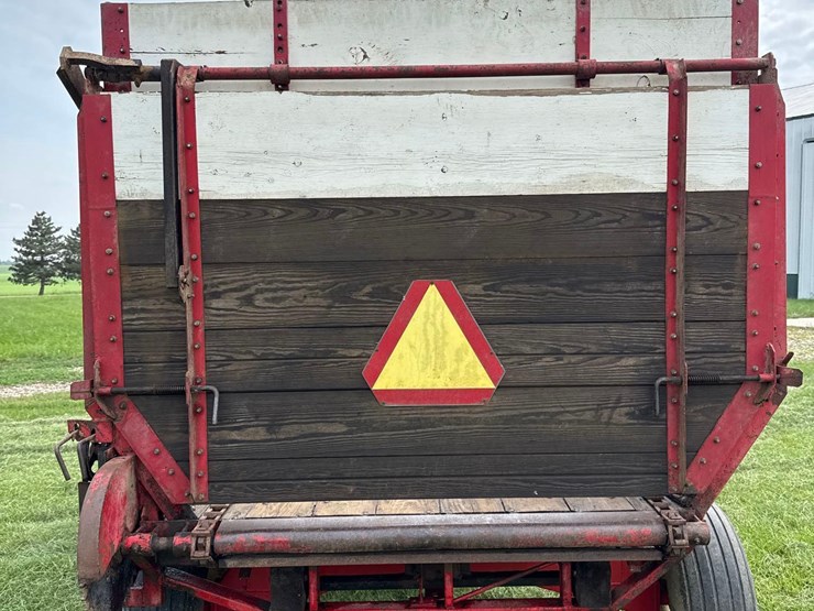 roorda-12ft-rear-unload-silage-wagon-image-13