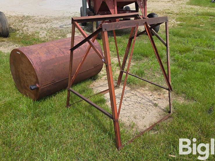 150-gallon-fuel-tank-&-stand-image-1