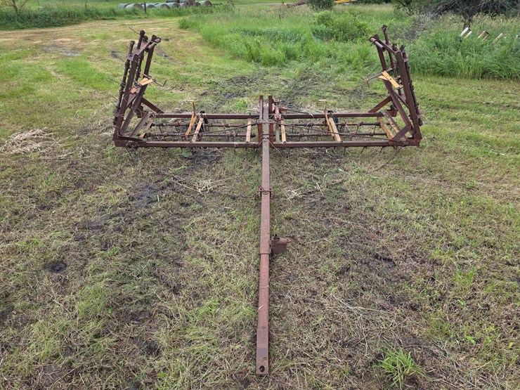 approx-20’-coil-tine-pony-cart,-3-bar-image-3
