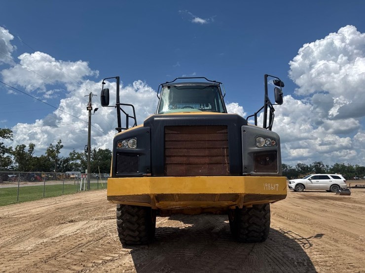 caterpillar-740b-image-3