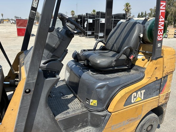 2013-caterpillar-2c5000-image-8