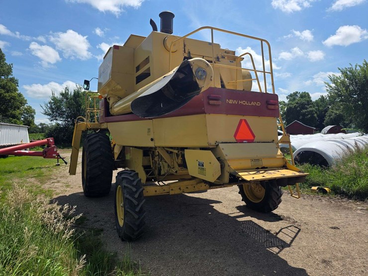 1988-new-holland-tr86-image-14