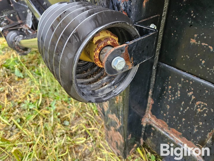 clarke-machine-930-9r30-corn-header-image-16