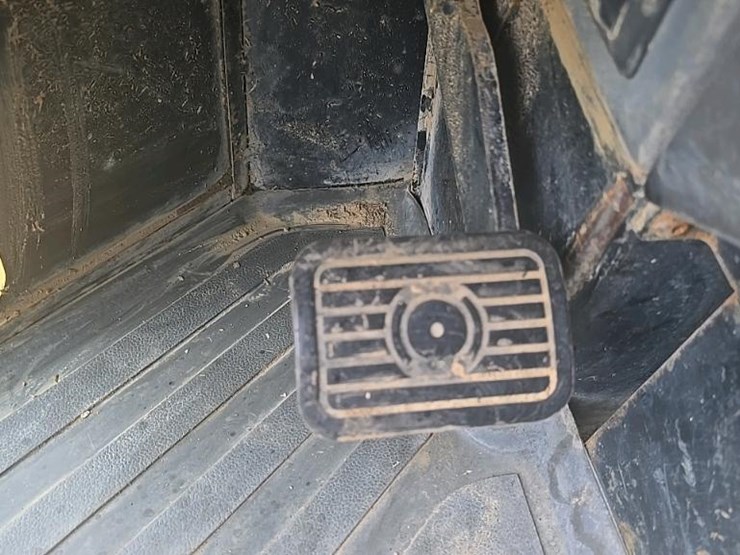 1996-caterpillar-914g-image-57