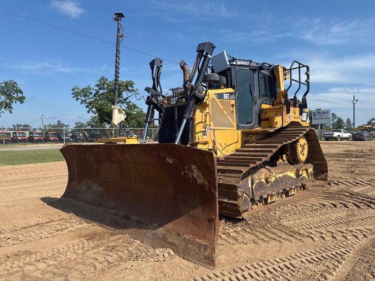 2018-caterpillar-d6t-lgp-image-2