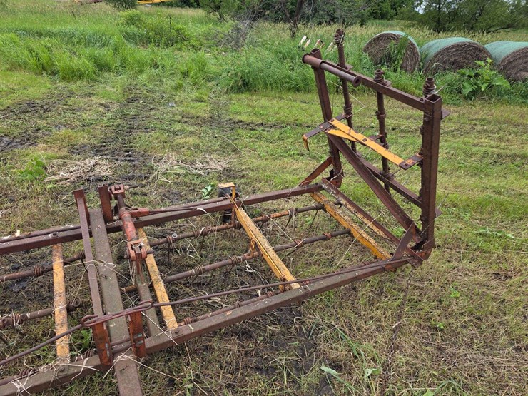 approx-20’-coil-tine-pony-cart,-3-bar-image-8