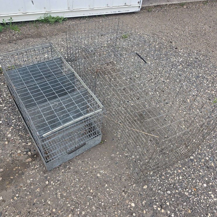 Misc Cages, Large Case, 4 Place Rabbit Carrier with lock