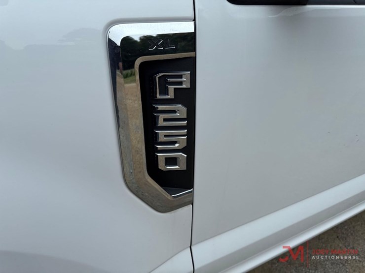 2018-ford-f250-xl-image-5