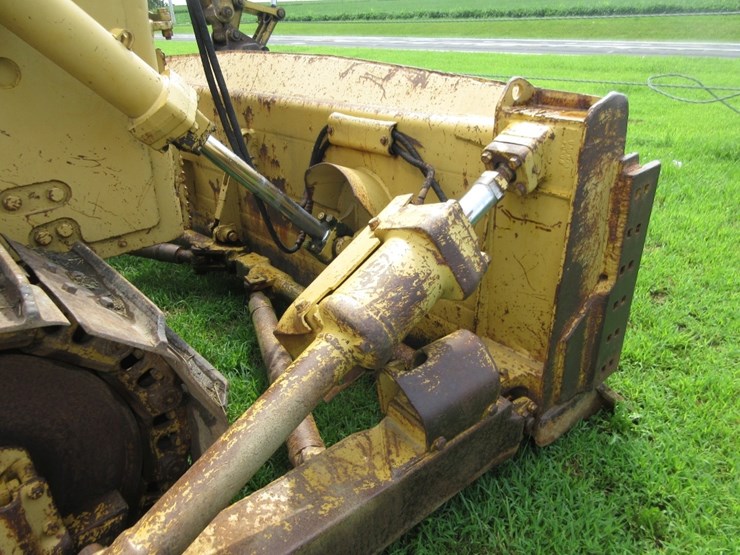 caterpillar-d7g-image-11