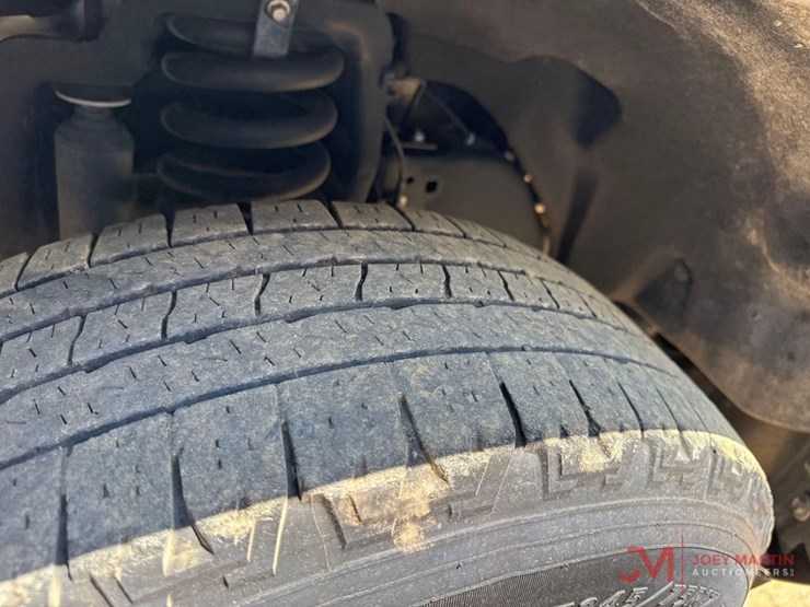2021-ford-f250-xl-image-20