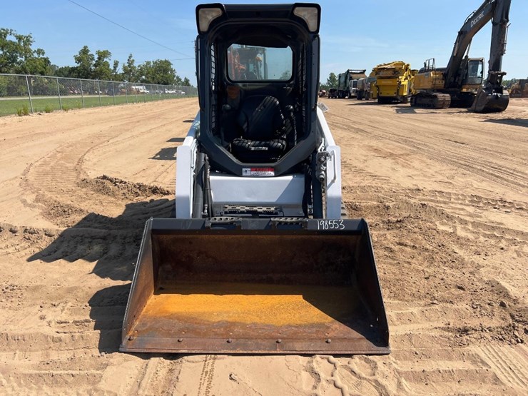 2018-bobcat-t450-image-7