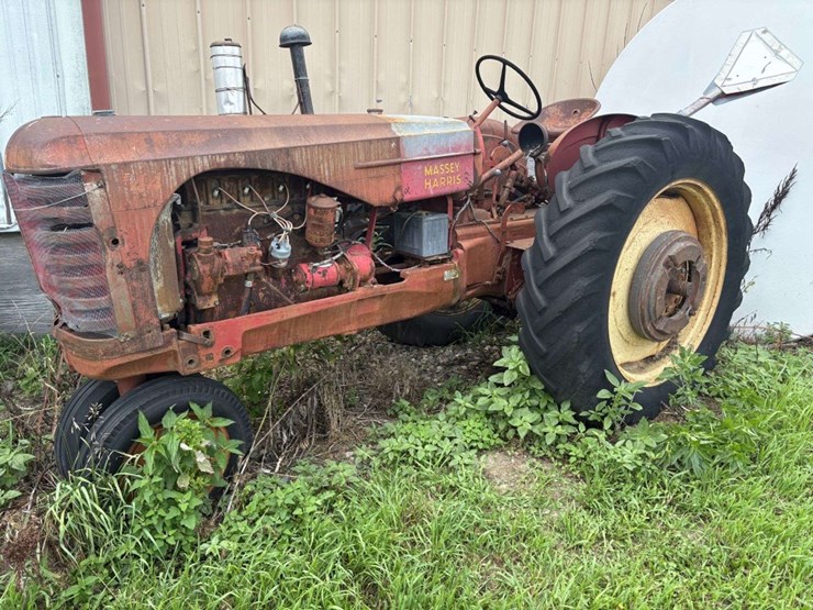 massey-ferguson-44-image-1
