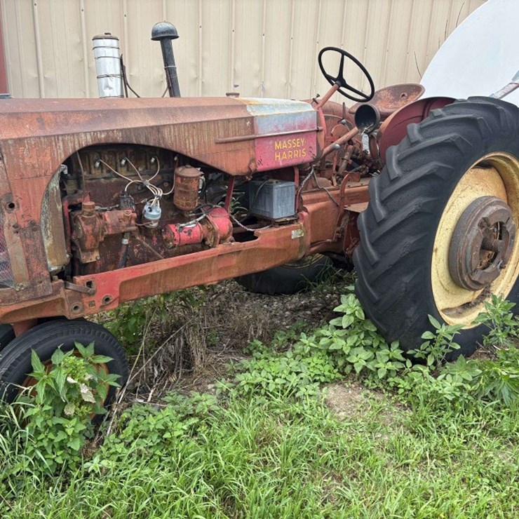 MASSEY-FERGUSON 44