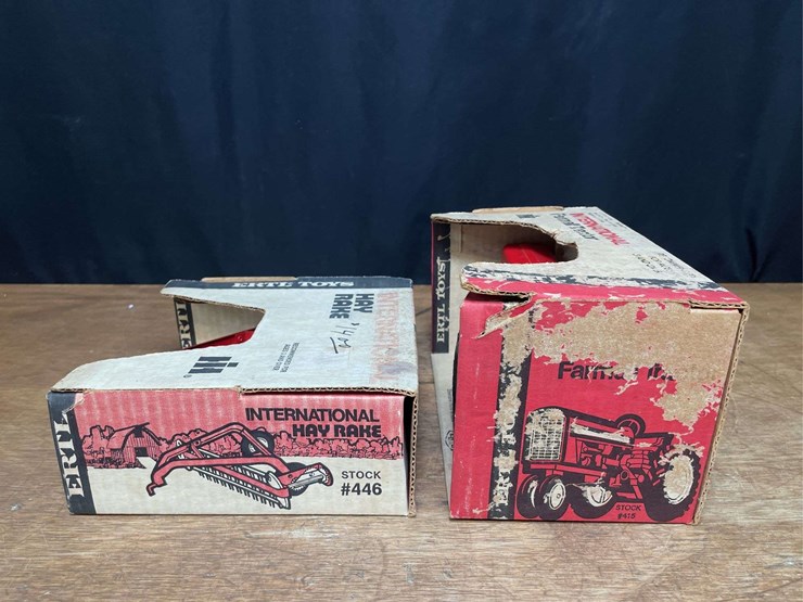 (2)-1/16-ih-544-+-rake-nib-ertl-image-5