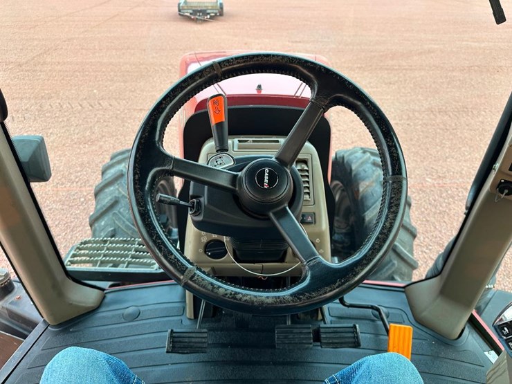 2012-case-ih-magnum-260-image-62