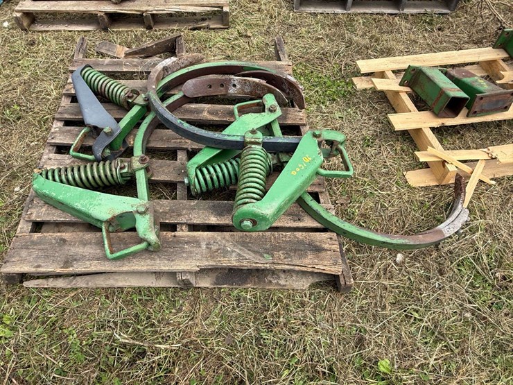 john-deere-1600-image-1