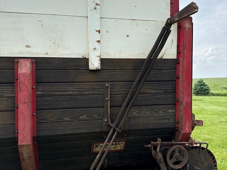 roorda-12ft-rear-unload-silage-wagon-image-16