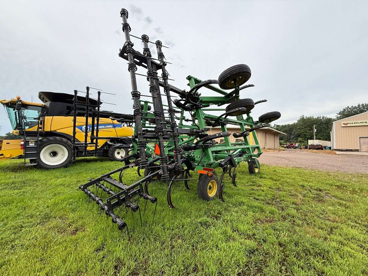 john-deere-680-image-14