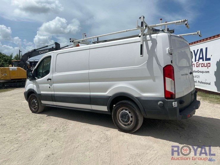 2015-ford-transit-image-4