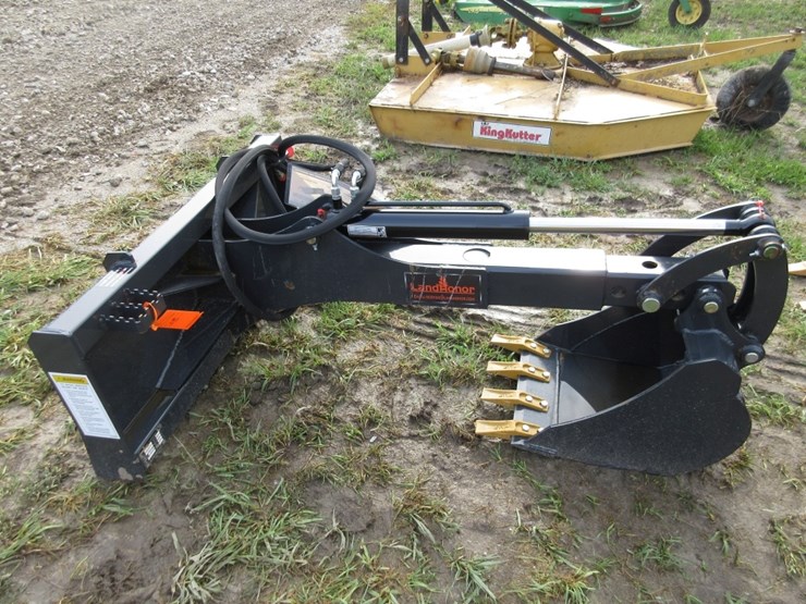 land-honor-quick-attach-big-arm-backhoe-image-1