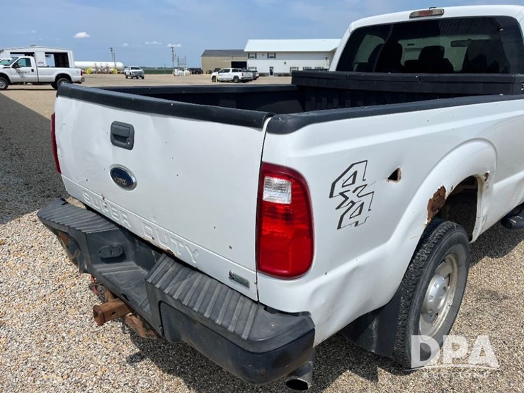 2011-ford-f250-image-35