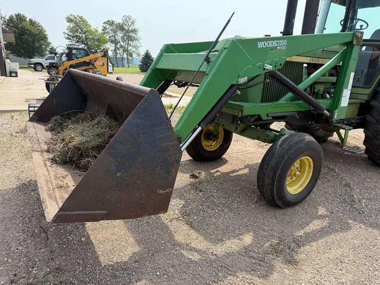 john-deere-4430-image-1