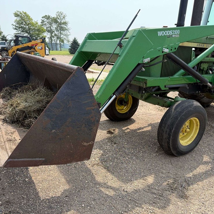 JOHN DEERE 4430