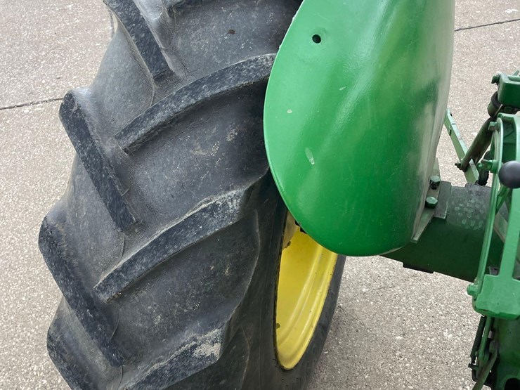 john-deere-420-image-15
